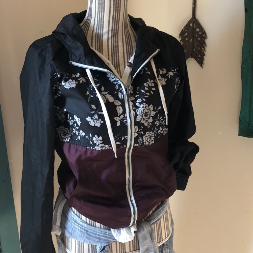 Windbreaker hoodie